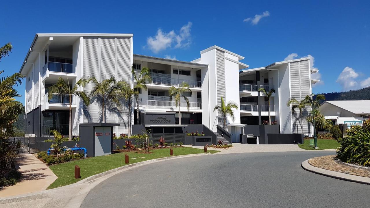 Hotel Harbour Cove Airlie Beach Esterno foto