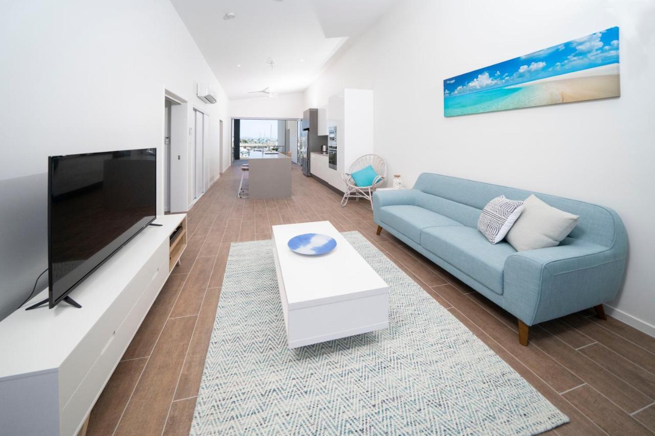 Hotel Harbour Cove Airlie Beach Esterno foto